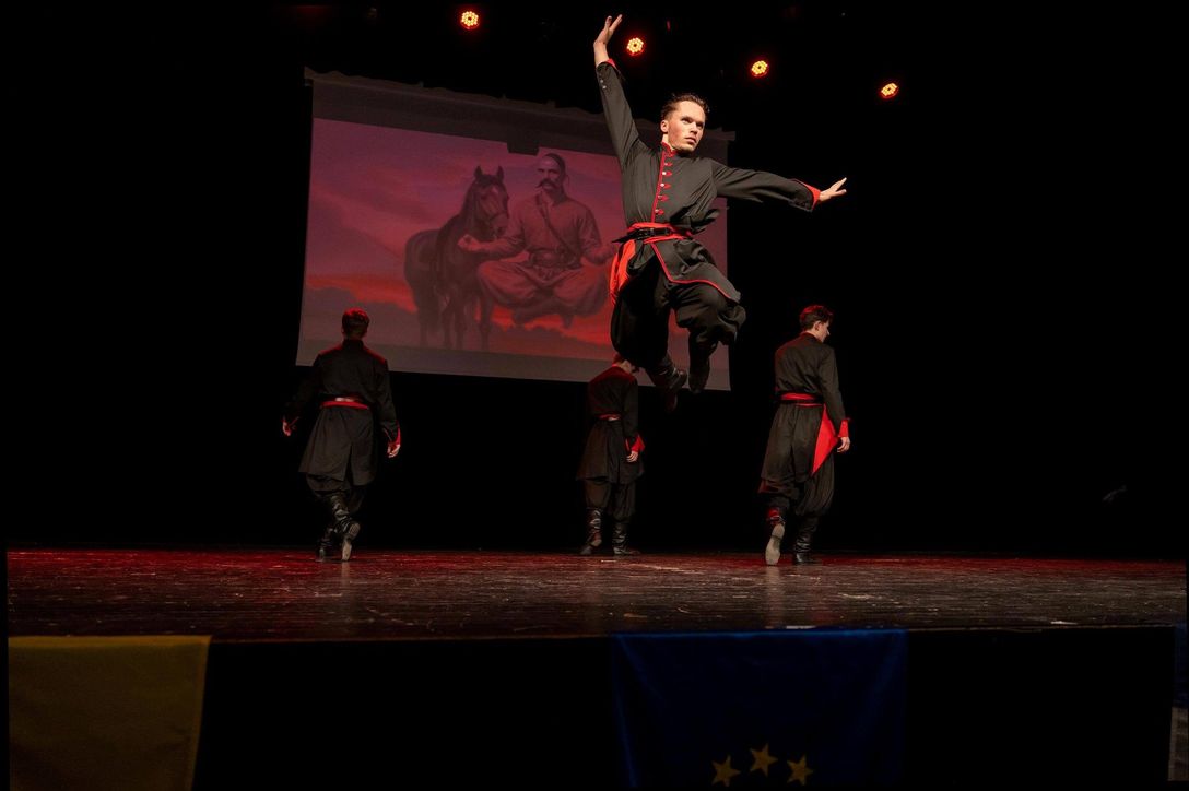 Ансамбль народного танцю «Барвінок», фото 10